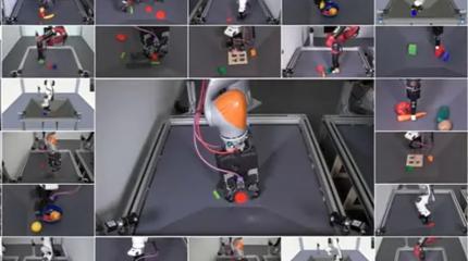 Модель обучения RoboCat берётся за новые задачи и не прекращает учиться