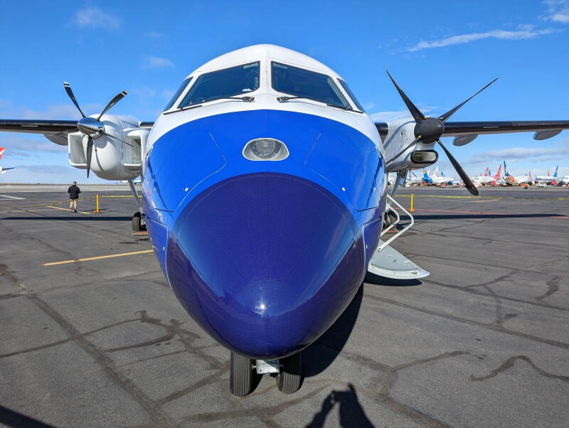Самолёт Dash-8 пролетел на водороде 15 минут