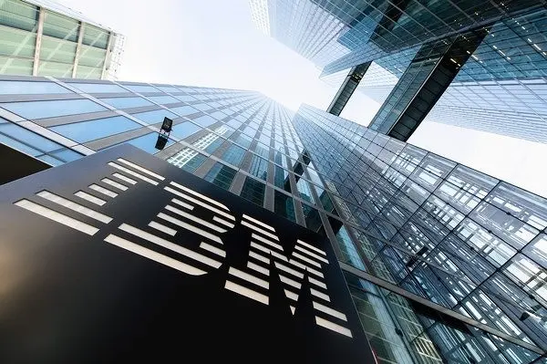 Квантовый компьютер IBM обошел суперкомпьютер в сложном расчете