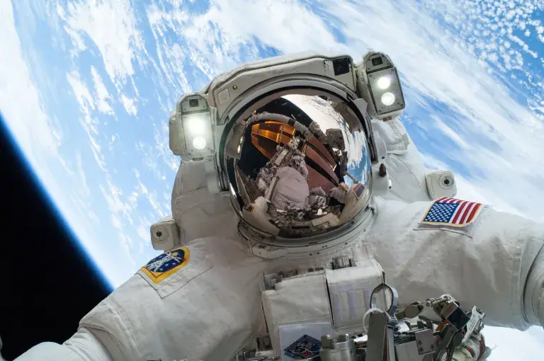 NASA может приостановить пилотируемые полёты после вывода из эксплуатации МКС