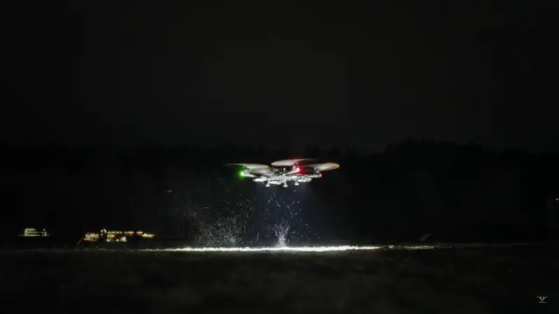На рынке появился квадрокоптер на замену Солнцу